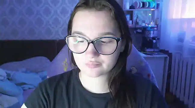 Amy Mur  online show from January 6, 2025, 2:25 pm