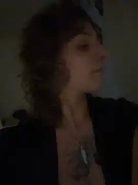 Snapshot of Catherinexxx chatting on July 6, 2026, 12:07 am Catherinexxx online show from July 6, 2026, 12:07 am
