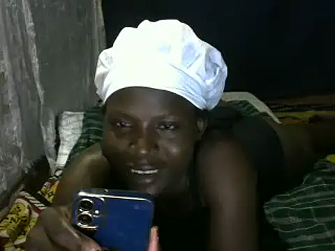 Snapshot of cute-shamza chatting on February 6, 2025, 6:46 pm cute-shamza online show from February 6, 2025, 6:46 pm