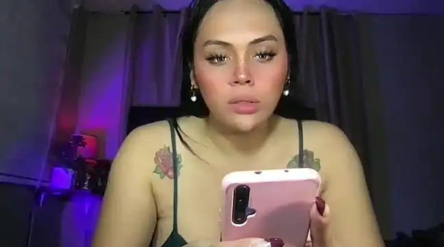 Snapshot of _MissKhimberlyXxx_ chatting on December 26, 2024, 7:35 am MissKhimberlyXxx online show from December 26, 2024, 7:35 am