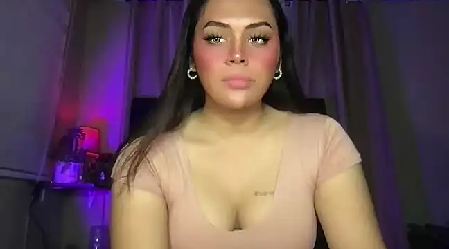 Snapshot of _MissKhimberlyXxx_ chatting on January 11, 2025, 1:32 pm MissKhimberlyXxx online show from January 11, 2025, 1:32 pm