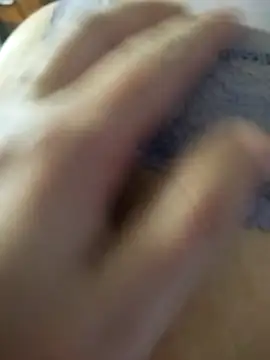 LovlyAnnie online show from February 8, 2026, 7:23 am