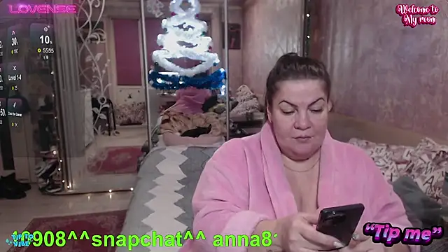 Snapshot of femme_fatale1 chatting on December 30, 2024, 2:19 pm femme fatale1 online show from December 30, 2024, 2:19 pm