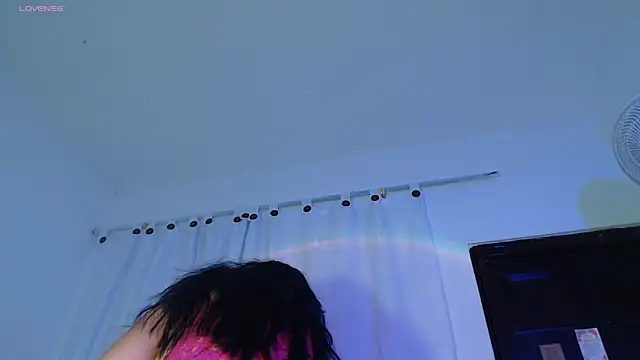 Snapshot of karlablue_ chatting on September 23, 2025, 2:36 am karlablue online show from September 23, 2025, 2:36 am