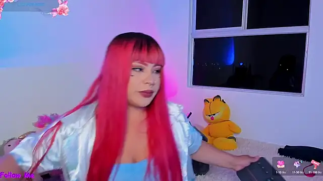 SophieRossi online show from February 7, 2026, 7:01 am