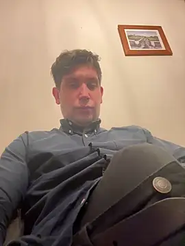 Taxidriver1988 online show from January 30, 2025, 7:15 pm