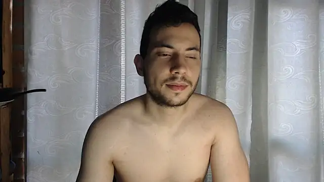 Snapshot of Armando_2002 chatting on March 11, 2025, 3:56 pm Armando 2002 online show from March 11, 2025, 3:56 pm