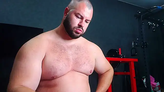 muscularjohnforuX online show from June 10, 2026, 7:07 am