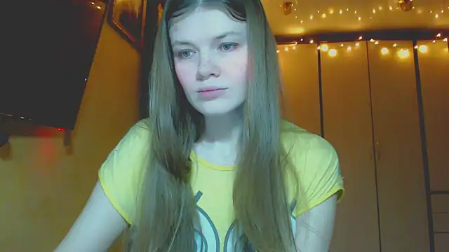 Snapshot of Klementa chatting on December 13, 2024, 9:09 pm Klementa online show from December 13, 2024, 9:09 pm