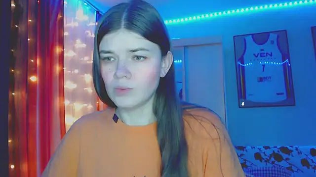 Snapshot of Klementa chatting on October 16, 2025, 6:42 pm Klementa online show from October 16, 2025, 6:42 pm