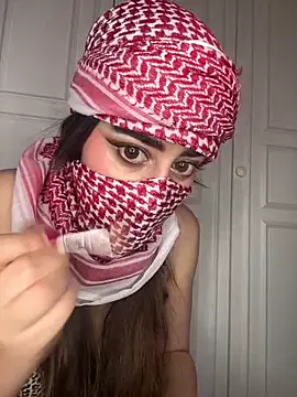 Snapshot of arabiaAna chatting on September 28, 2025, 1:55 am arabiaAna online show from September 28, 2025, 1:55 am