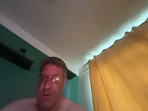 bigboy6880 online show from July 14, 2026, 4:39 am