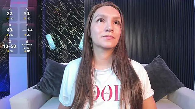 miataylorr1 online show from January 21, 2025, 11:03 am