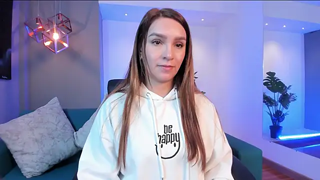 miataylorr1 online show from February 3, 2026, 11:48 am