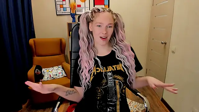  fiona Love online show from February 26, 2026, 8:08 pm