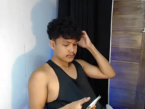 Snapshot of Brylon_ken chatting on October 15, 2025, 2:50 pm Brylon ken online show from October 15, 2025, 2:50 pm