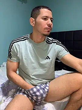 Snapshot of steven_clain chatting on January 14, 2025, 7:17 am steven clain online show from January 14, 2025, 7:17 am