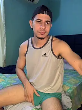 Snapshot of steven_clain chatting on March 5, 2025, 1:17 pm steven clain online show from March 5, 2025, 1:17 pm