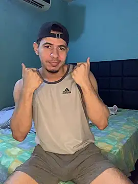 Snapshot of steven_clain chatting on March 6, 2025, 10:30 am steven clain online show from March 6, 2025, 10:30 am