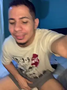 Snapshot of steven_clain chatting on March 15, 2025, 8:32 pm steven clain online show from March 15, 2025, 8:32 pm