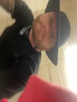 Snapshot of Mackwood89 chatting on October 27, 2025, 9:13 am Mackwood89 online show from October 27, 2025, 9:13 am