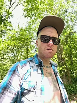 Mackwood89 online show from May 10, 2026, 7:08 pm
