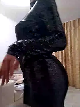 baby sweet girl  online show from December 29, 2024, 10:14 pm