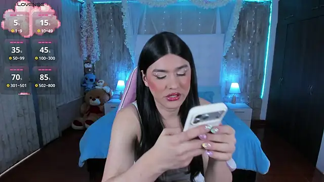 floryn susana online show from April 2, 2026, 8:50 pm