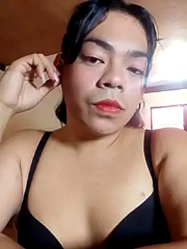 Snapshot of amazingOLIVIA chatting on December 16, 2025, 3:22 am amazingOLIVIA online show from December 16, 2025, 3:22 am