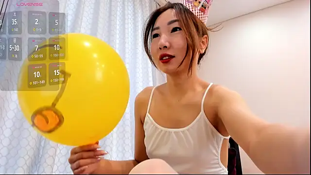 Snapshot of Zoe_klarxxx chatting on July 16, 2026, 5:13 am Zoe klarxxx online show from July 16, 2026, 5:13 am