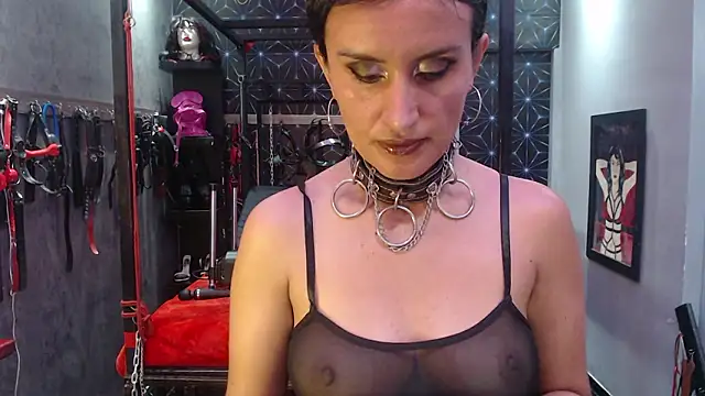 lorna cox bdsm online show from March 13, 2026, 11:33 pm