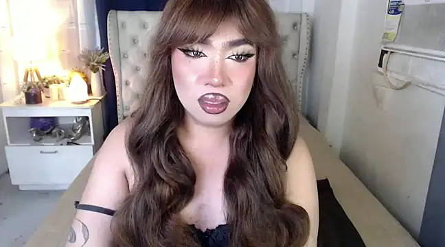 Snapshot of RebecaNextToYou chatting on December 27, 2024, 5:59 pm RebecaNextToYou online show from December 27, 2024, 5:59 pm