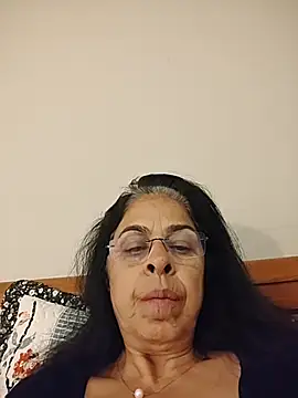 Susannemilf online show from November 13, 2025, 12:48 pm