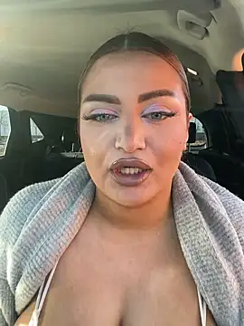 Snapshot of EmiliaPetrova chatting on March 20, 2025, 3:47 pm EmiliaPetrova online show from March 20, 2025, 3:47 pm