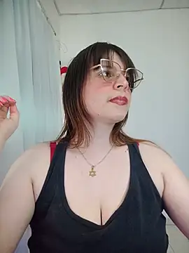 Snapshot of lorenitabella chatting on July 1, 2026, 9:25 pm lorenitabella online show from July 1, 2026, 9:25 pm