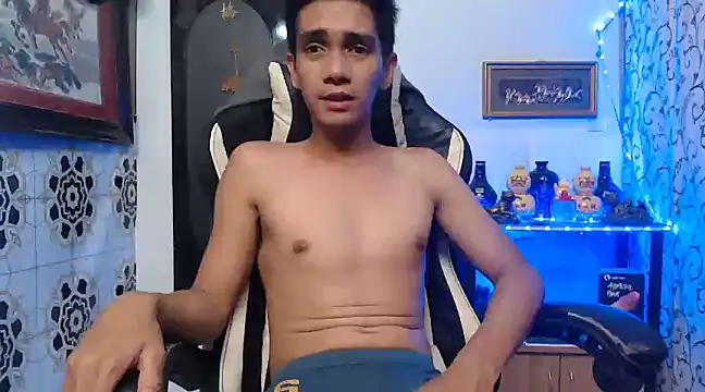 asianmaster27 online show from January 13, 2025, 9:08 am