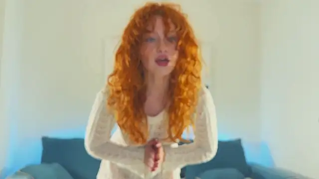 Born to Loveee online show from September 23, 2025, 1:03 pm