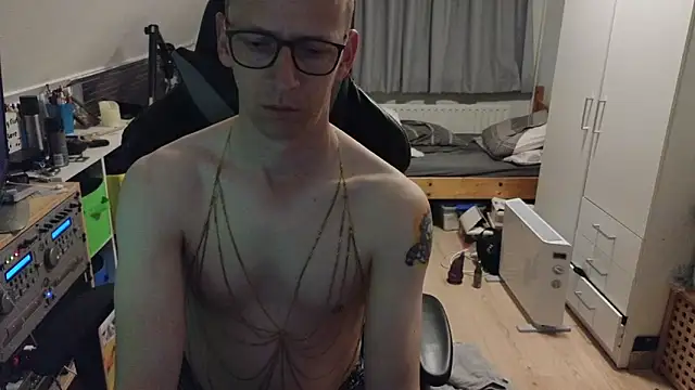 Snapshot of sexmenlion chatting on April 26, 2026, 8:06 pm sexmenlion online show from April 26, 2026, 8:06 pm
