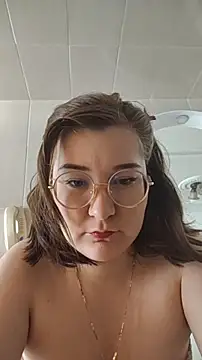 Snapshot of HunnyyLove chatting on October 11, 2025, 2:59 pm HunnyyLove online show from October 11, 2025, 2:59 pm