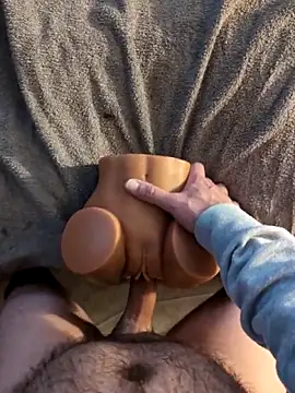 Snapshot of MrandMrsHaze chatting on November 12, 2025, 7:46 pm MrandMrsHaze online show from November 12, 2025, 7:46 pm