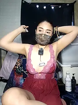  Shimmerlyn  online show from April 9, 2026, 2:55 am