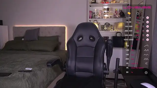 Snapshot of JohannaRodriguez69 chatting on December 8, 2024, 6:01 am JohannaRodriguez69 online show from December 8, 2024, 6:01 am