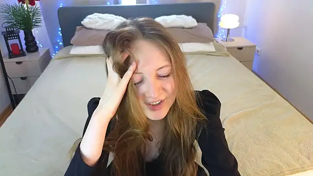 Snapshot of freya_nilsson chatting on March 22, 2025, 7:25 am freya nilsson online show from March 22, 2025, 7:25 am