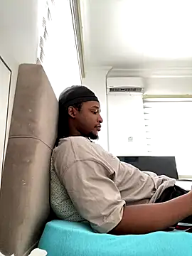 Snapshot of finefinance chatting on September 30, 2025, 7:24 am finefinance online show from September 30, 2025, 7:24 am