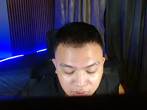 Snapshot of xsweetasian69x chatting on January 10, 2025, 1:20 pm xsweetasian69x online show from January 10, 2025, 1:20 pm