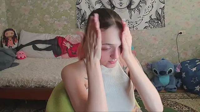 Snapshot of Cutie_Adelia chatting on September 25, 2025, 11:03 am Cutie Adelia online show from September 25, 2025, 11:03 am