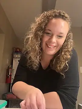 Snapshot of AuroraSummers chatting on March 14, 2025, 3:04 am AuroraSummers online show from March 14, 2025, 3:04 am