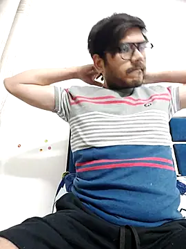 Snapshot of alex78265 chatting on February 8, 2026, 1:14 pm alex78265 online show from February 8, 2026, 1:14 pm