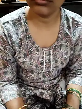 Diya 143 online show from November 12, 2025, 5:02 pm