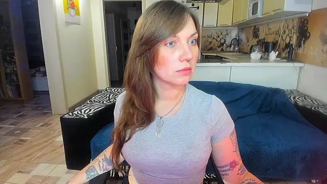 StacyTigerr online show from January 19, 2026, 1:48 pm